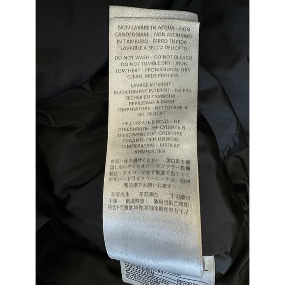 Gucci Black GG Monogram Puffer Jacket - Picture 6 of 7